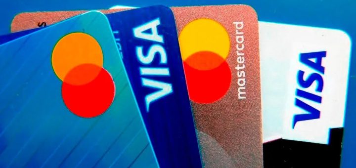 拜登政府敲定新規 將信用卡滯納金限制在8元